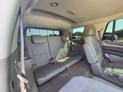Used 2017 Chevrolet Tahoe Premier AWD/4WD image 25