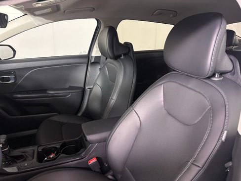 New 2026 Kia K4 EX FWD image 18