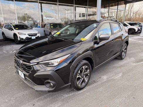 Used 2024 Subaru Crosstrek 2.0i Premium image 9