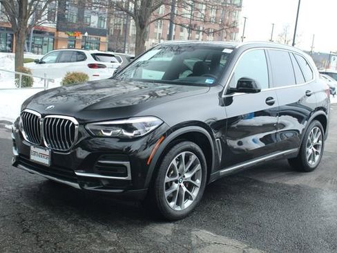 Used 2023 BMW X5 xDrive40i w/ Premium Package image 4