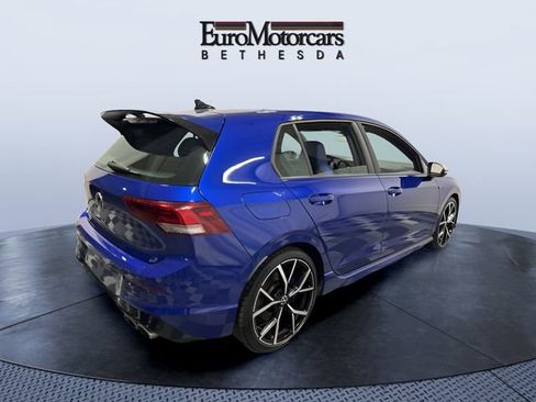 Used 2022 Volkswagen Golf R image 5