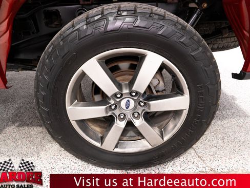 Used 2015 Ford F150 XLT w/ Equipment Group 301A Mid AWD/4WD image 8