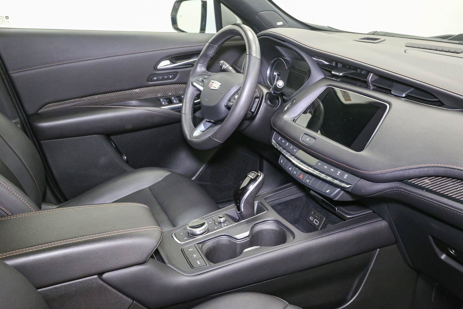 Used 2022 Cadillac XT4 Sport w/ Sun And Sound Package AWD/4WD image 21