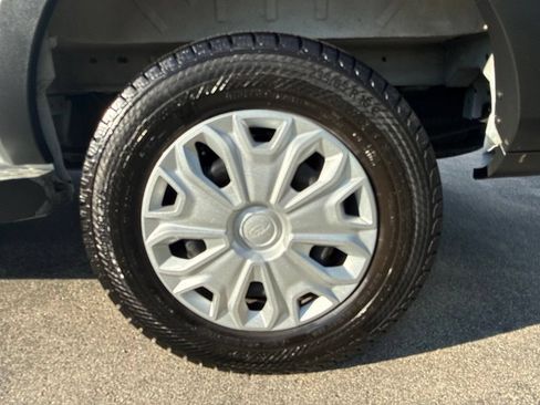 Used 2025 Ford Transit 250 Low Roof w/ Exterior Upgrade Package RWD image 11