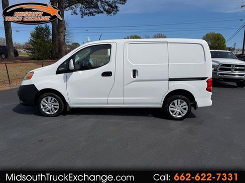 Used 2020 Nissan NV200 SV FWD image 1