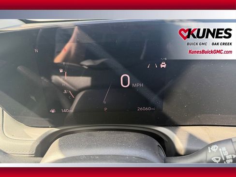 Used 2025 Buick Encore GX Preferred AWD/4WD image 17