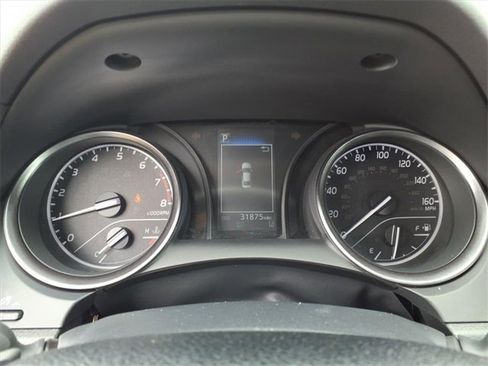 Used 2023 Toyota Camry SE image 18