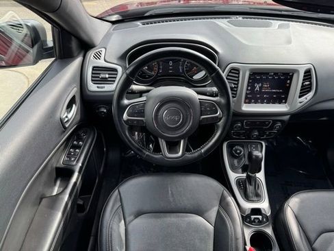 Used 2021 Jeep Compass Latitude AWD/4WD image 5
