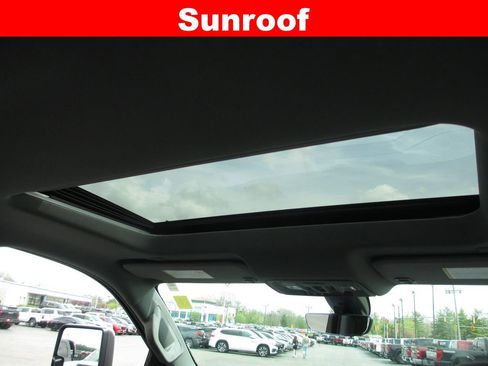 Used 2021 GMC Sierra 2500 Denali w/ Denali Ultimate Package image 16