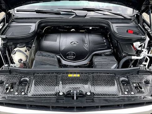 Used 2026 Mercedes-Benz GLS 450 4MATIC image 26