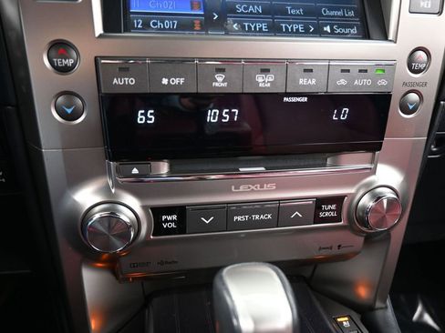 Used 2021 Lexus GX 460 Premium image 25