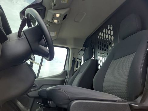 Used 2025 Ford Transit 250 Low Roof w/ Exterior Upgrade Package RWD image 13