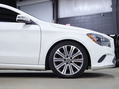 Used 2018 Mercedes-Benz CLA 250 image 9