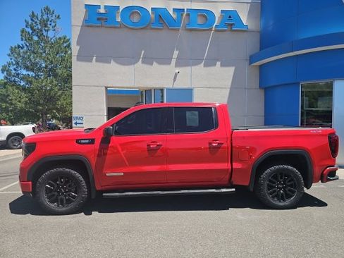 Used 2023 GMC Sierra 1500 Elevation w/ Preferred Package AWD/4WD image 2