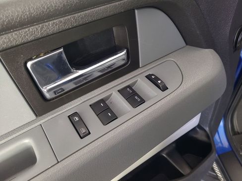 Used 2014 Ford F150 XLT w/ XLT Chrome Package image 15