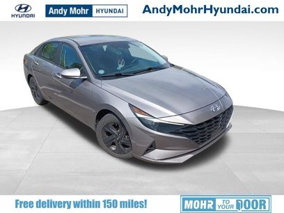 Used 2022 Hyundai Elantra SEL w/ Convenience Package