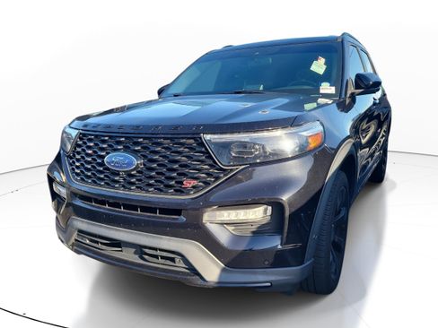 Used 2020 Ford Explorer ST w/ ST Street Pack AWD/4WD image 3