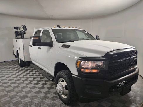 Used 2024 RAM 3500 Tradesman image 1
