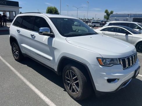Used 2022 Jeep Grand Cherokee Limited AWD/4WD image 2