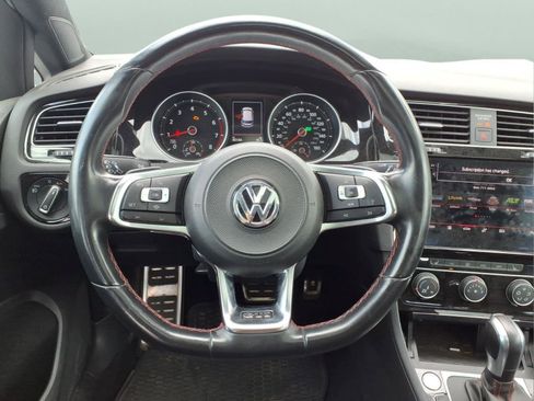 Used 2021 Volkswagen GTI SE FWD image 9