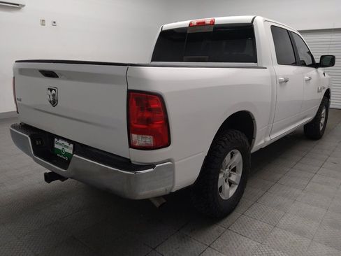 Used 2017 RAM 1500 Classic SLT AWD/4WD image 9