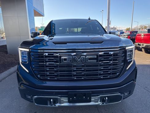 Used 2022 GMC Sierra 1500 Denali Ultimate image 4