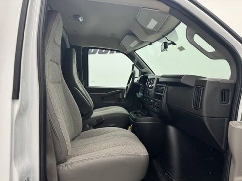 New 2026 Chevrolet Express 3500 w/ Power Convenience Package RWD image 34