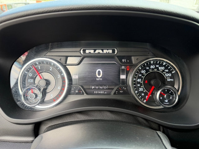 Used 2022 RAM 2500 Big Horn w/ Level C Equiment Group AWD/4WD image 26