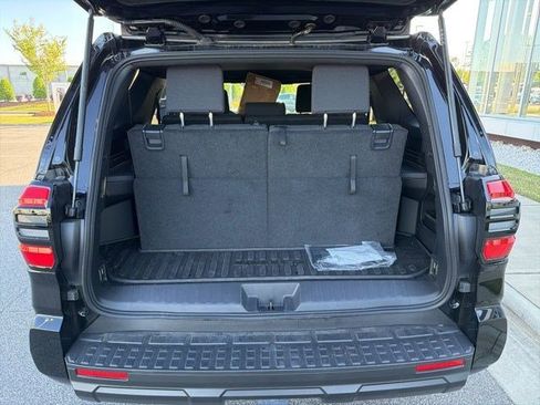 Used 2025 Toyota 4Runner SR5 RWD image 22