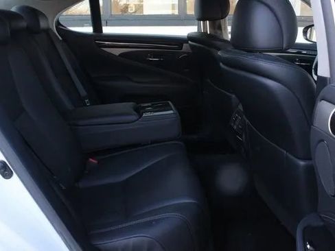 Used 2007 Lexus LS 460 LS 460 Sedan 4D image 28