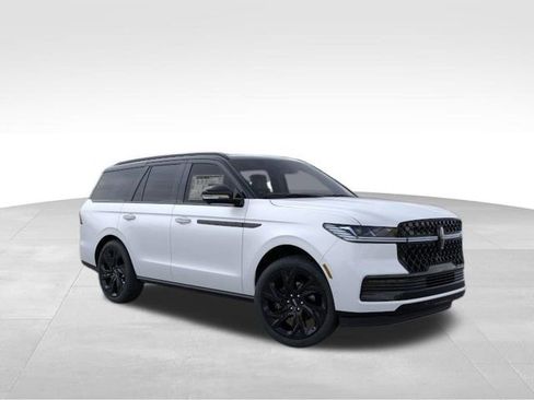 New 2026 Lincoln Navigator Black Label AWD/4WD image 7