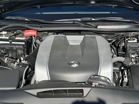 Used 2025 Lexus IS 350 F Sport image 12