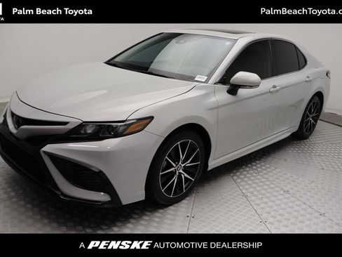 Certified 2024 Toyota Camry SE w/ Convenience Package FWD image 1