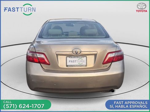 Used 2008 Toyota Camry LE FWD image 7