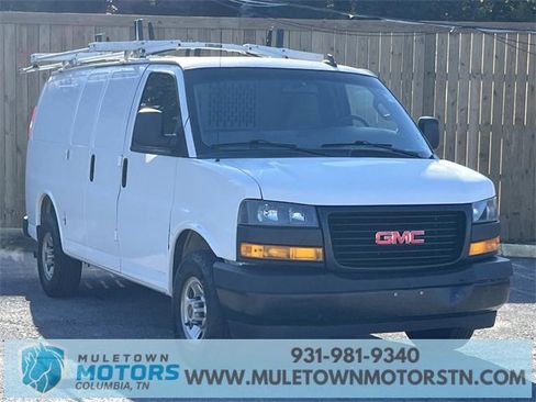 Used 2023 GMC Savana 2500 w/ Driver Convenience Package image 3