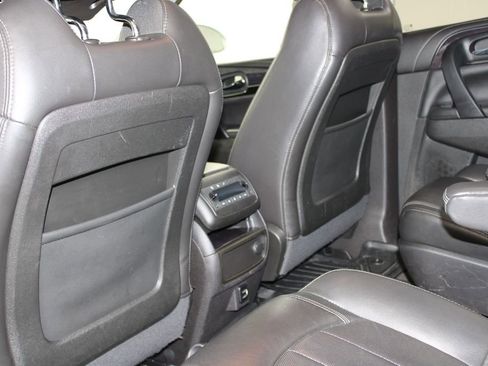 Used 2017 Buick Enclave Premium w/ Experience Buick Package image 28