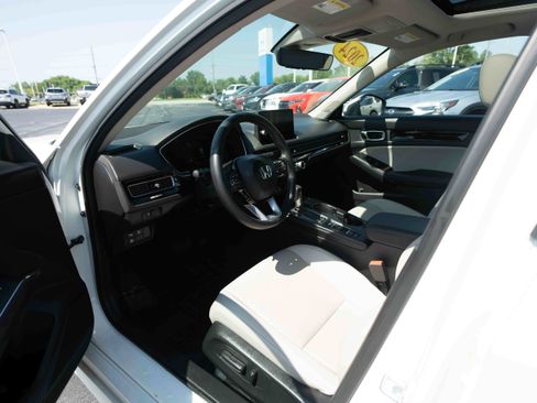 Certified 2024 Honda Civic Touring image 7
