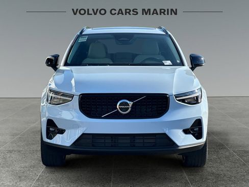New 2026 Volvo XC40 B5 Plus w/ Protection Package Premier image 10