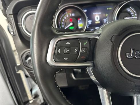 Used 2023 Jeep Wrangler Unlimited Sahara w/ Cold Weather Group image 15