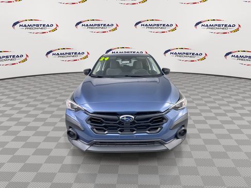 Used 2024 Subaru Crosstrek 2.0i AWD/4WD image 3