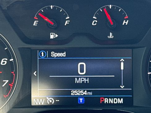 Used 2024 Chevrolet Camaro LT w/ RS Package image 21