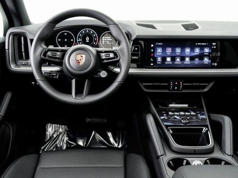 New 2026 Porsche Cayenne image 16