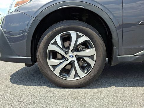 Used 2020 Subaru Outback Limited w/ Popular Package #2 AWD/4WD image 10