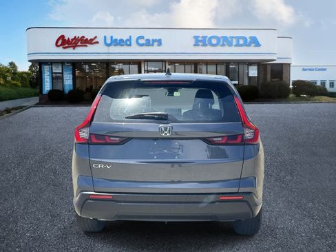 Used 2023 Honda CR-V LX image 4