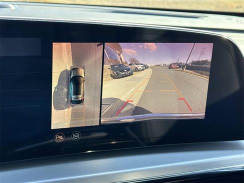 Used 2024 Cadillac Lyriq Luxury w/ LPO, Floor Liner Package image 23