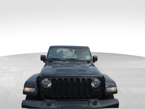 Used 2021 Jeep Gladiator Mojave AWD/4WD image 3