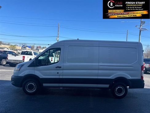 Used 2021 Ford Transit 250 Medium Roof RWD image 4