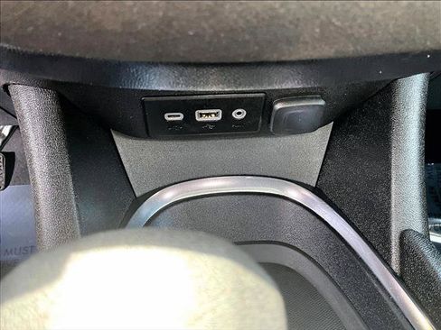 Used 2022 Chevrolet Malibu LT FWD image 26