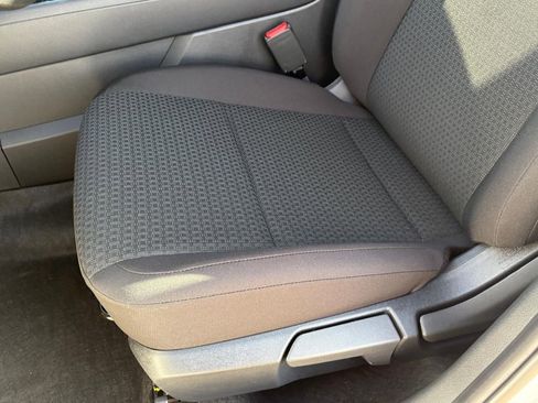 New 2026 Nissan Kicks S image 18