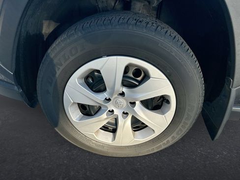 Certified 2024 Toyota RAV4 LE FWD image 10